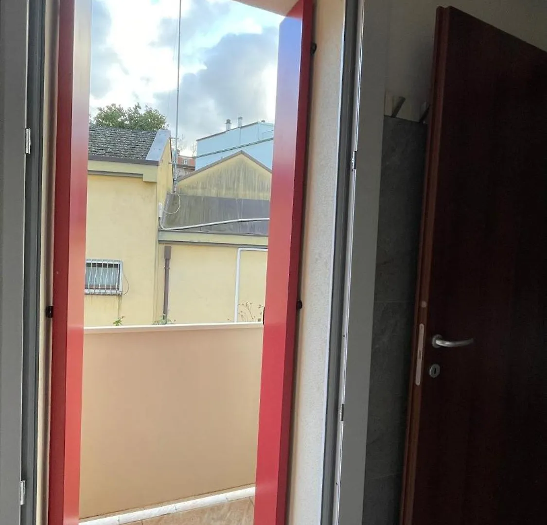 Casa Laguna Escape Mestre Guest house