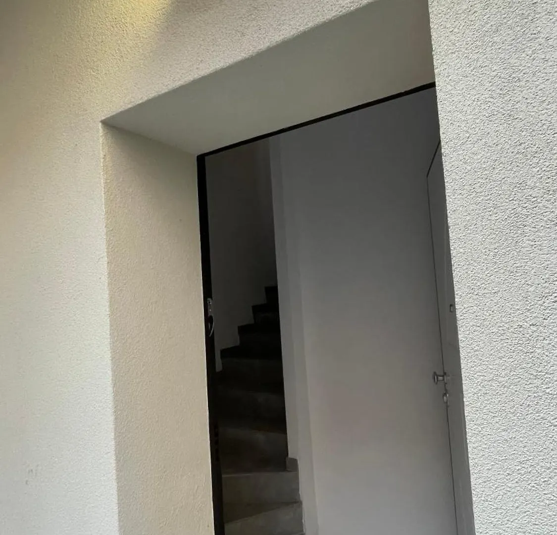 Casa Laguna Escape Mestre 0*,