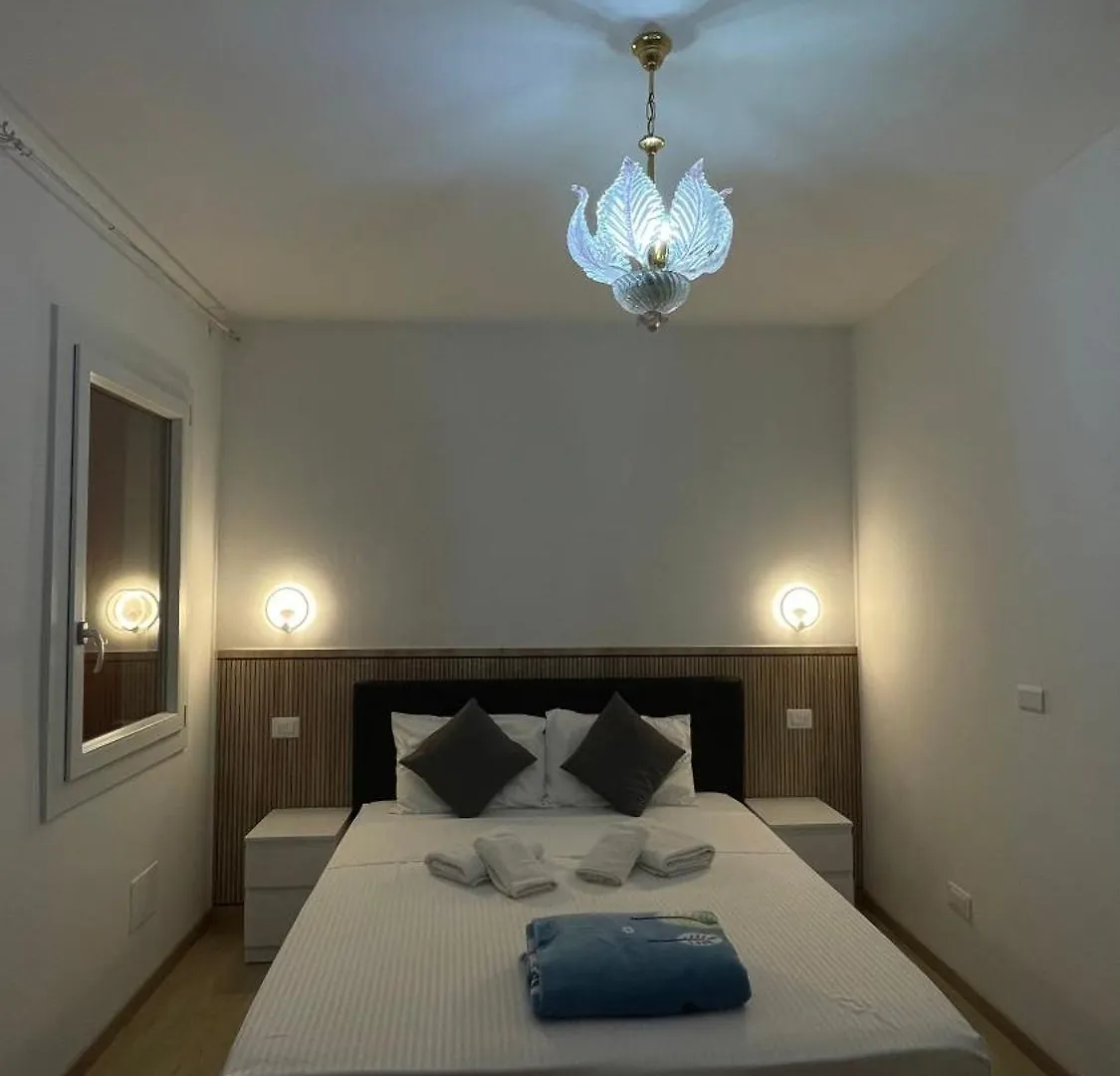 Casa Laguna Escape Mestre 0*,  Italy